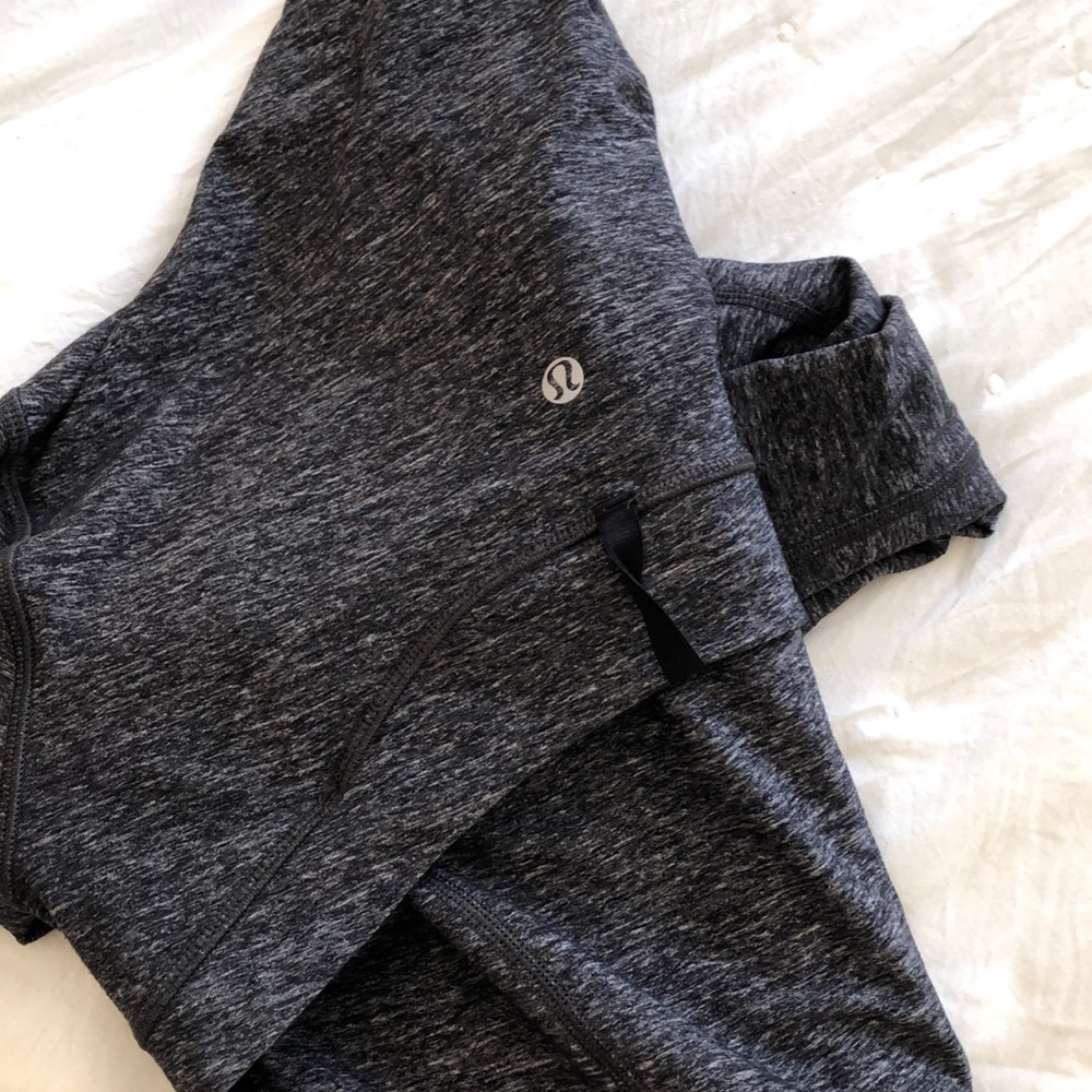 Lululemon jacket - Picture 4 of 4